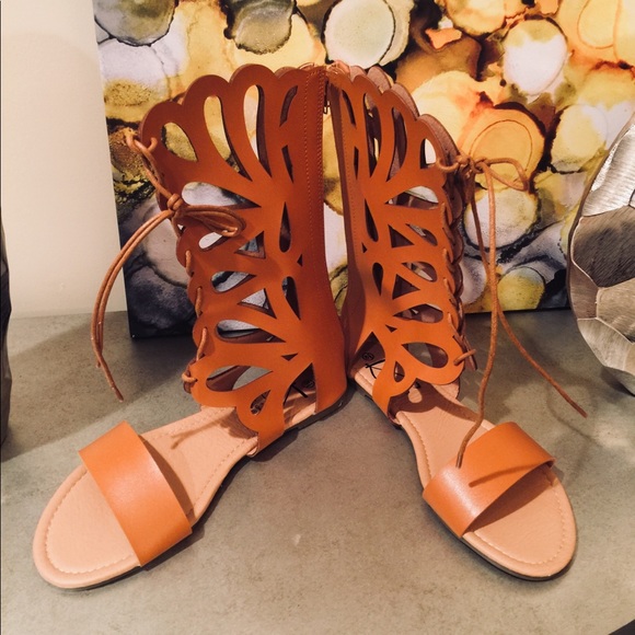 Shoes - NEW! Teardrop Gladiator Sandal-Tan